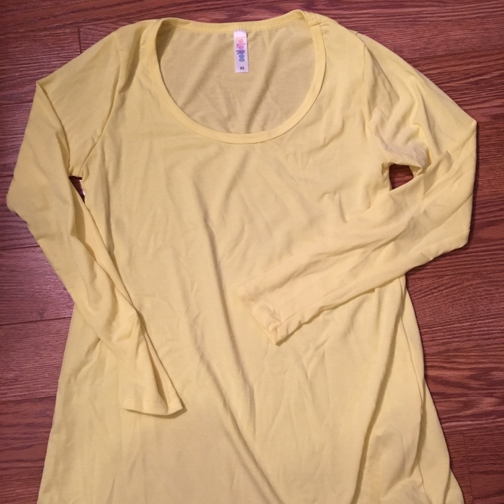 Xs lynnae, never worn but no tags